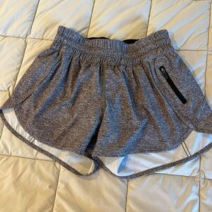 Lululemon 4” Shorts